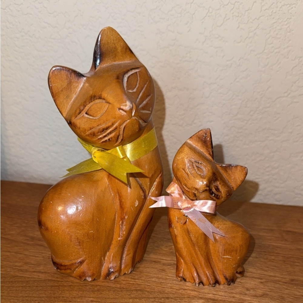 Vintage Mid Century Modern Hand Carved Cat Sculptures Figurine Philippines 1960